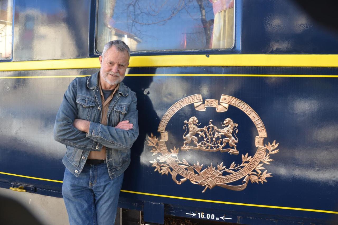 Le Train Des Reves Dracy-Saint-Loup Exterior foto